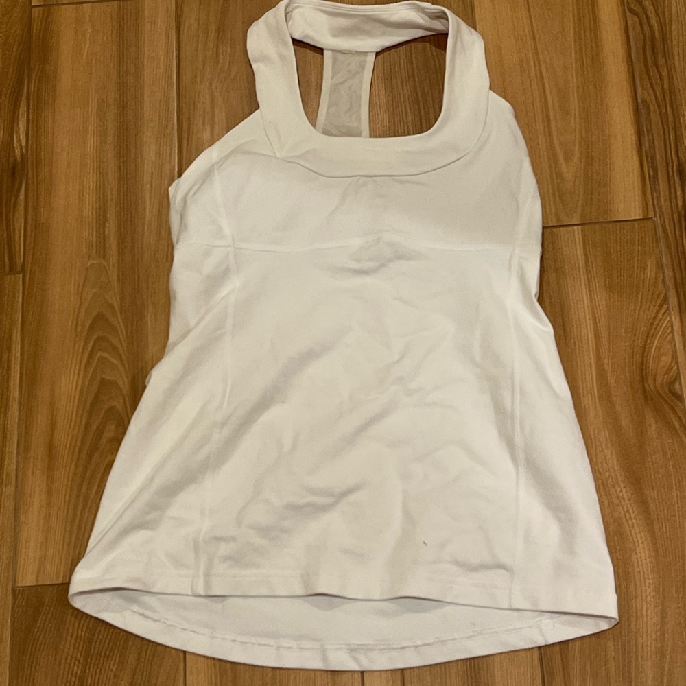 Lululemon white tanktop!